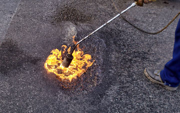 Marton Le Moor flat roofing repairs